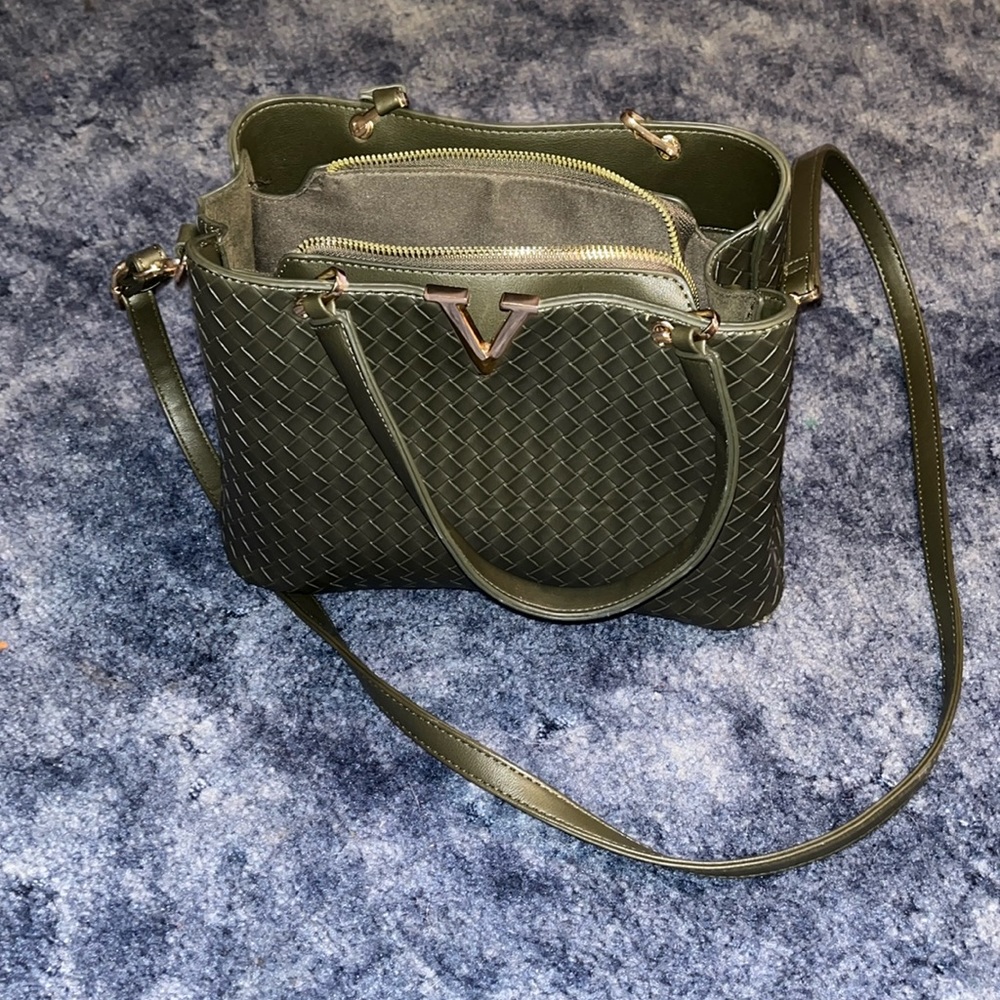 PURSE
